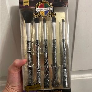 Magical Spell Set Makeup Brushes